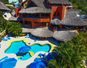 Отель Villa Carolina Boutique Hotel ADULTS ONLY  Икстапа-Сиуатанехо